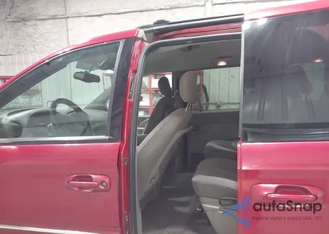 2003 Chrysler Town & Country Lxi z USA, uszkodzony, nr VIN 2C4GT54L83R271504